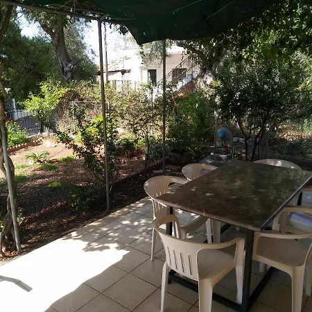 Σπίτι διακοπών Lefkas House With Garden *