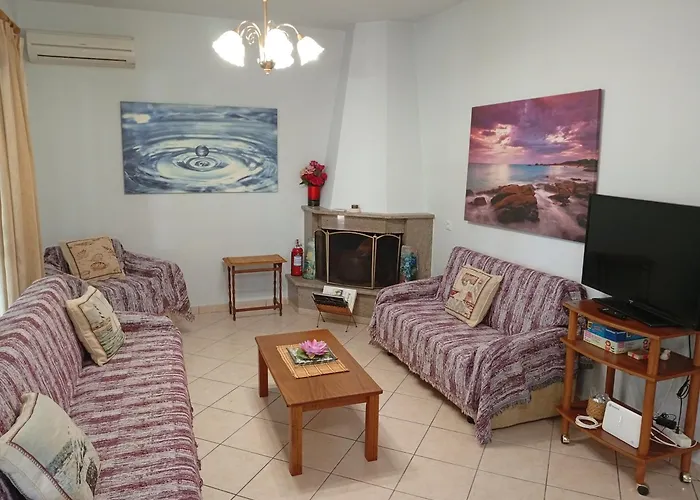 Lefkas House With Garden Dom wakacyjny