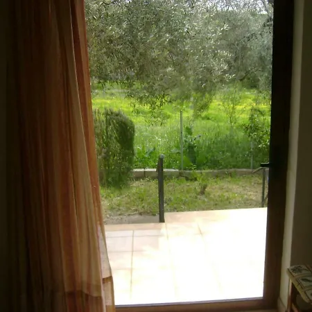 Lefkas House With Garden Сasa de vacaciones
