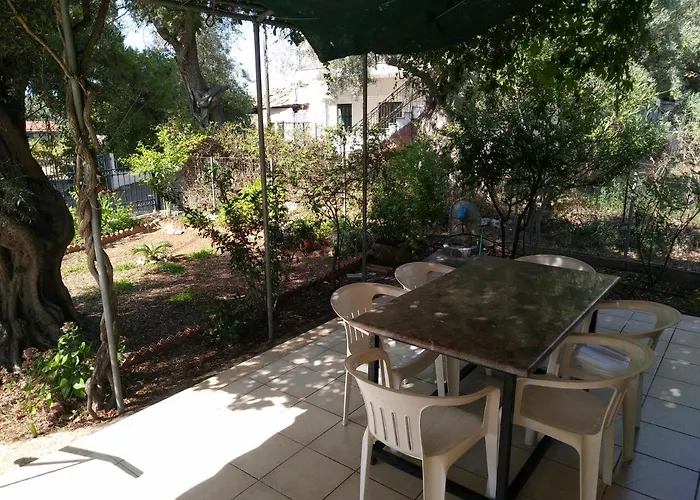 Semesterbostad Lefkas House With Garden *