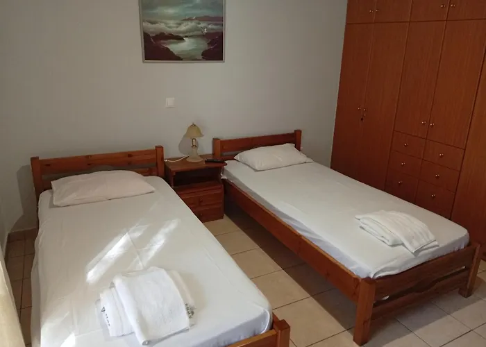 Semesterbostad Lefkas House With Garden